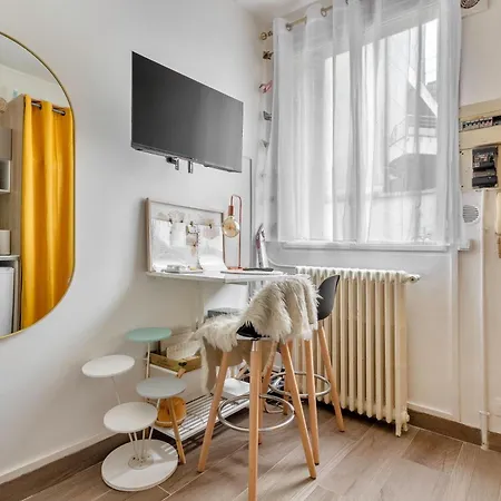 Apartment New Champs Elysees 2pax